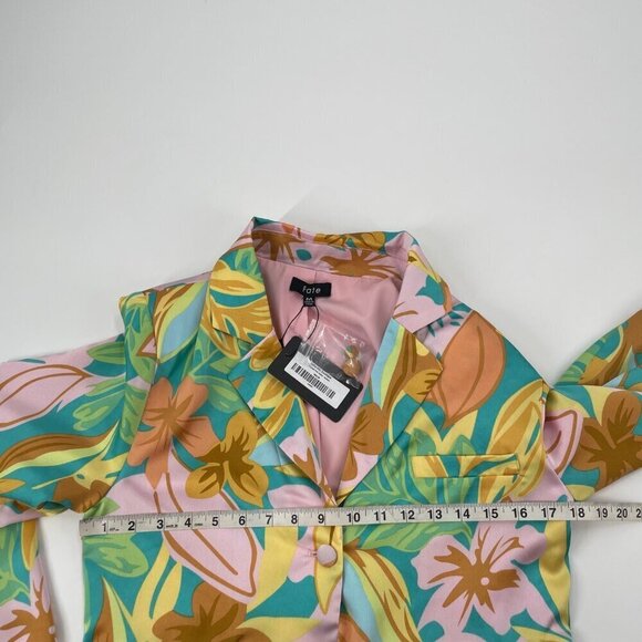 NWT FATE Tropical Print Cropped Jacket Shoulder Pads Womens Size Medium Resort - Picture 7 of 8